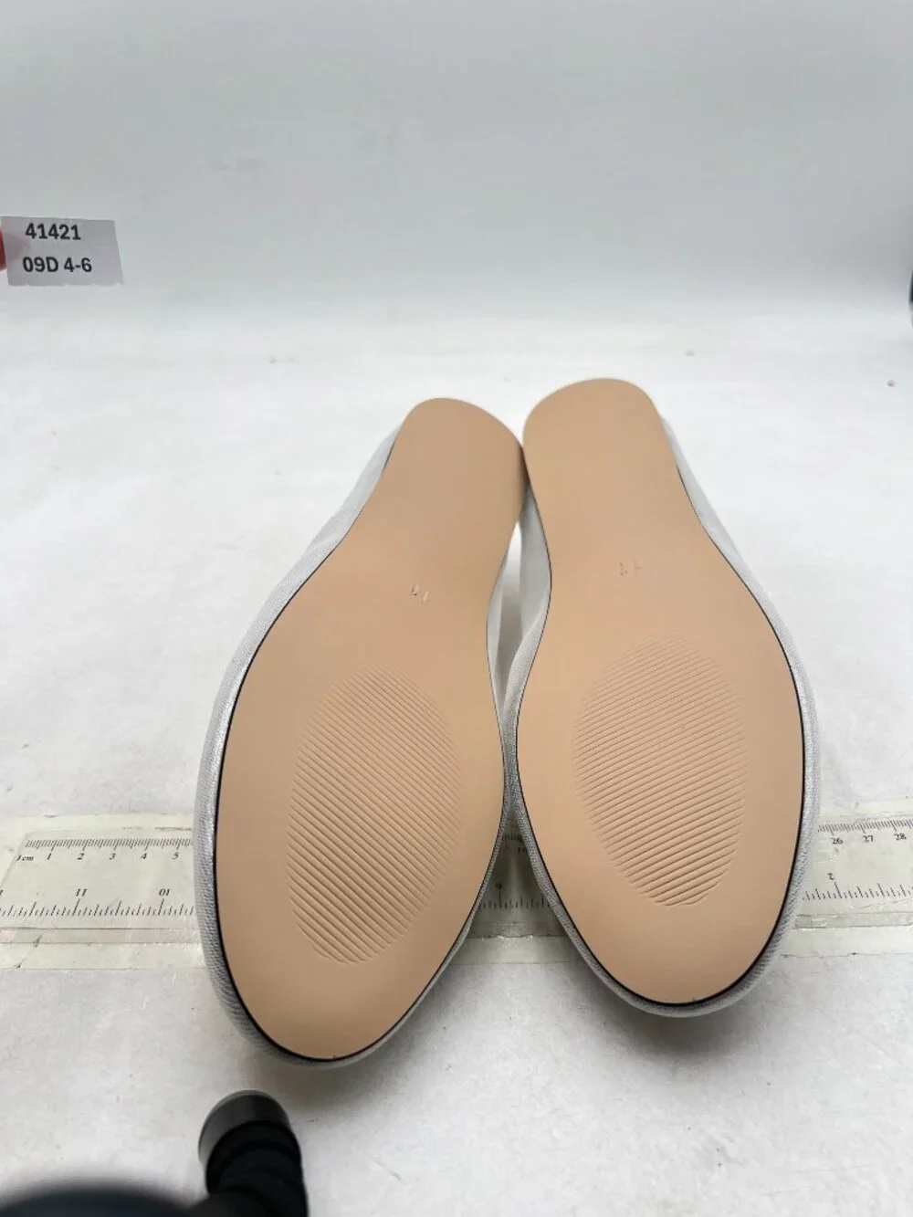 N/A fys white